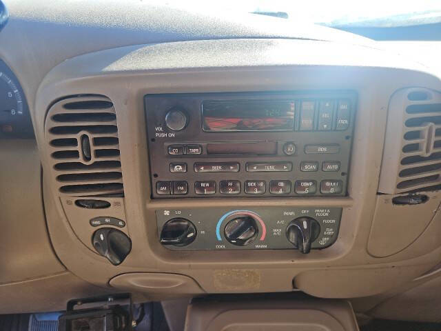 2001 Ford Expedition XLT