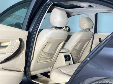 2013 BMW 3 Series 328i