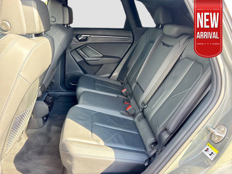 2021 Audi Q3 quattro S line Prem Plus 45 TFSI