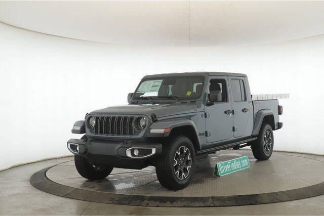 2026 Jeep Gladiator Sahara