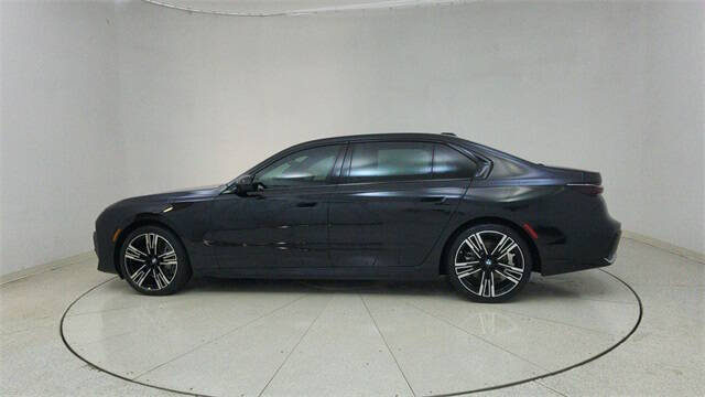 2024 BMW 7 Series 740i