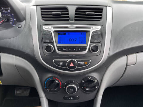 2014 Hyundai Accent GS