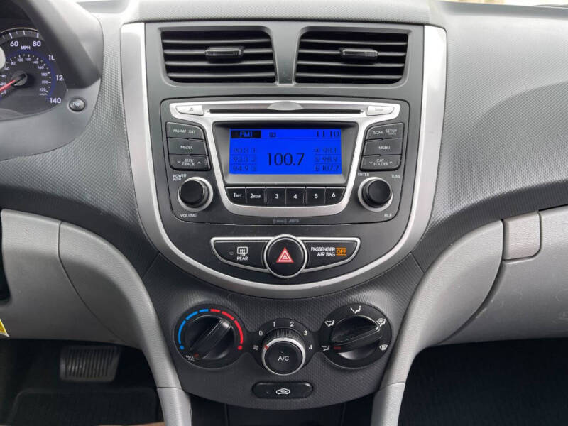 2014 Hyundai Accent GS
