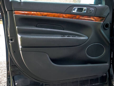 2019 Lincoln MKT Reserve