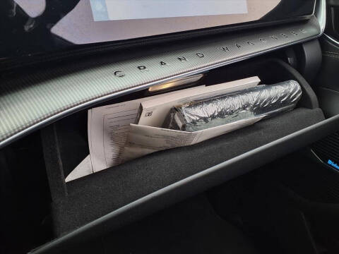 2023 Jeep Grand Wagoneer Obsidian