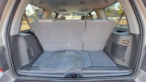 2004 Ford Expedition XLT