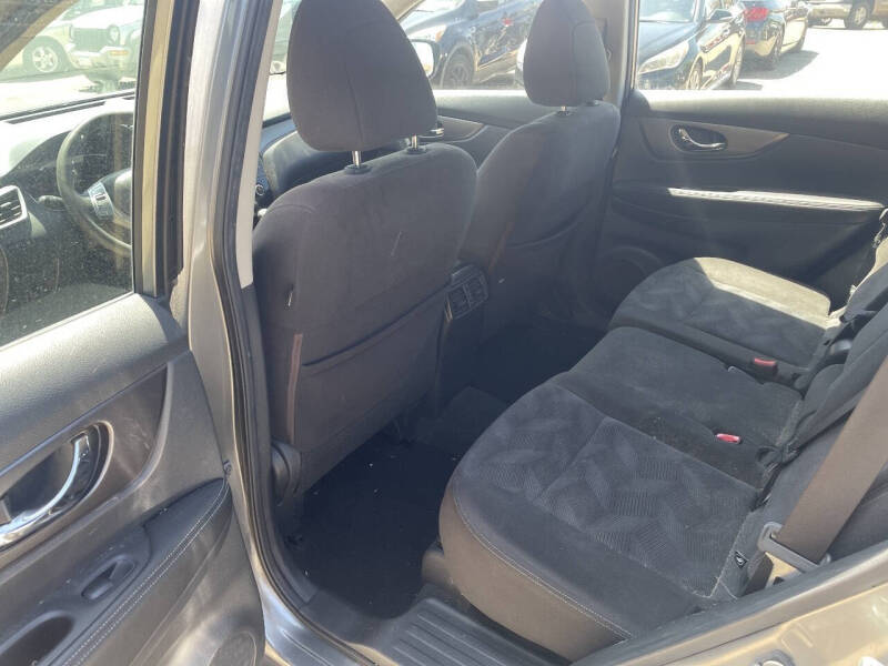2015 Nissan Rogue S