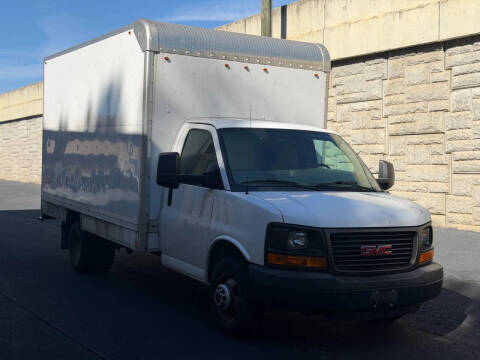 2015 GMC Savana 3500