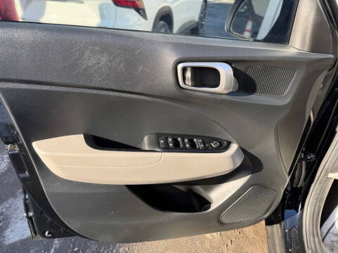 2023 Hyundai Venue SEL