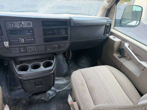 2018 Chevrolet Express 2500