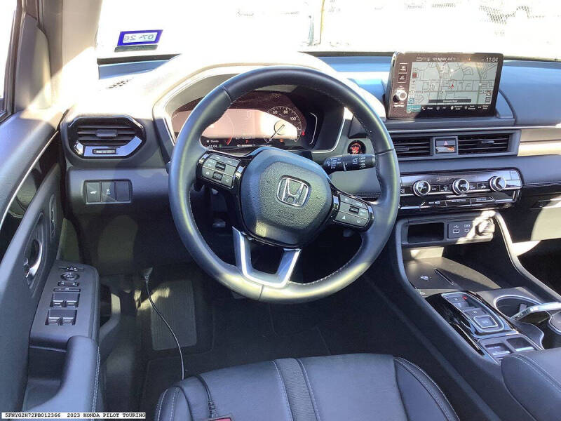 2023 Honda Pilot Touring