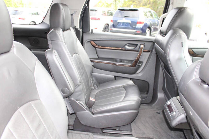 2016 GMC Acadia Denali