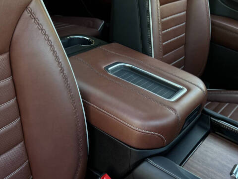 2024 GMC Yukon Denali Ultimate