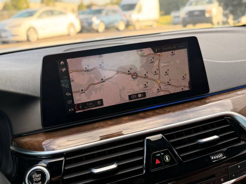 2019 BMW 5 Series 540i