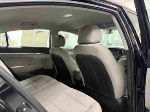 2019 Hyundai Elantra