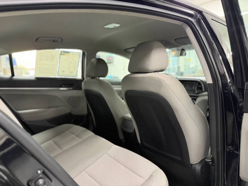 2019 Hyundai Elantra