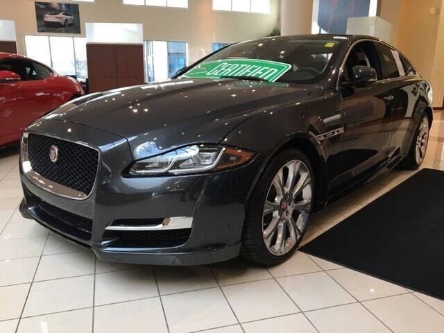 2019 Jaguar XJ R-Sport