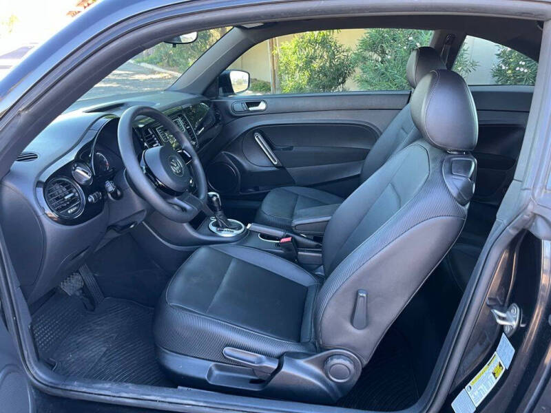 2016 Volkswagen Beetle 1.8T Classic PZEV