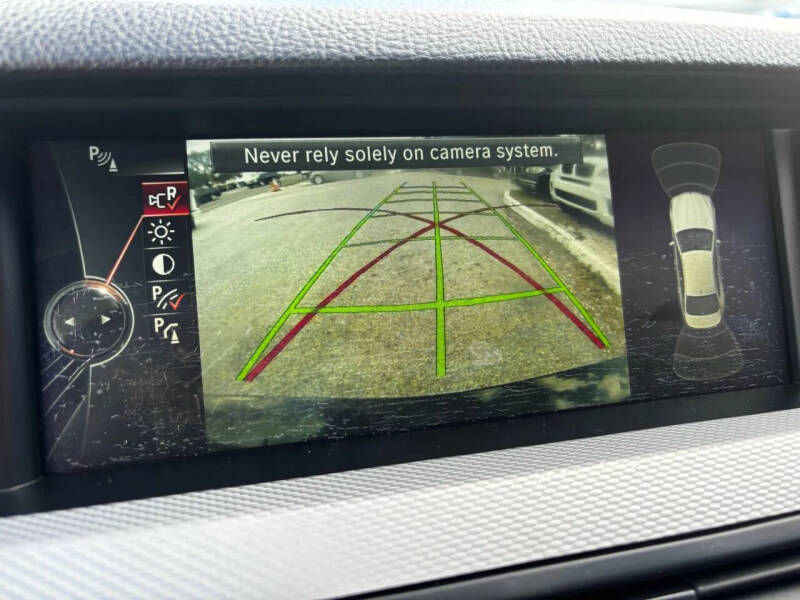 2013 BMW 5 Series 528i