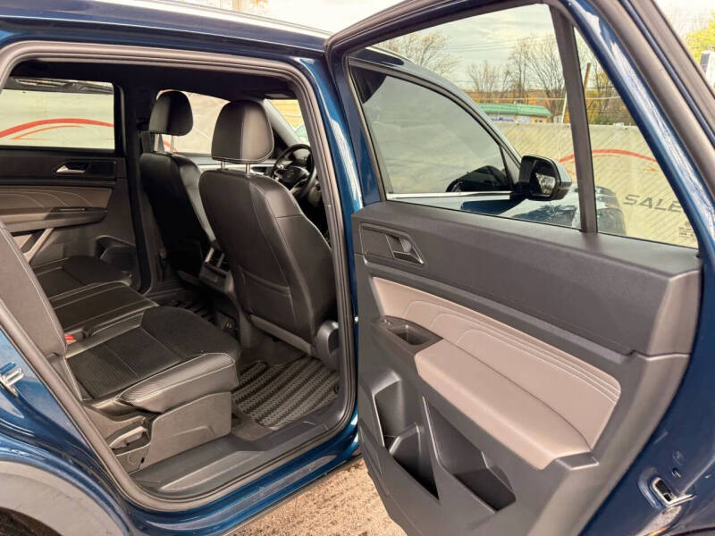 2023 Volkswagen Atlas Cross Sport V6 SE 4Motion