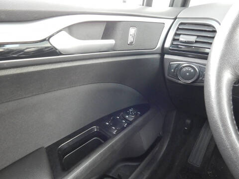 2014 Ford Fusion Hybrid SE