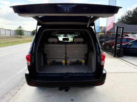 2005 Toyota Sequoia Limited