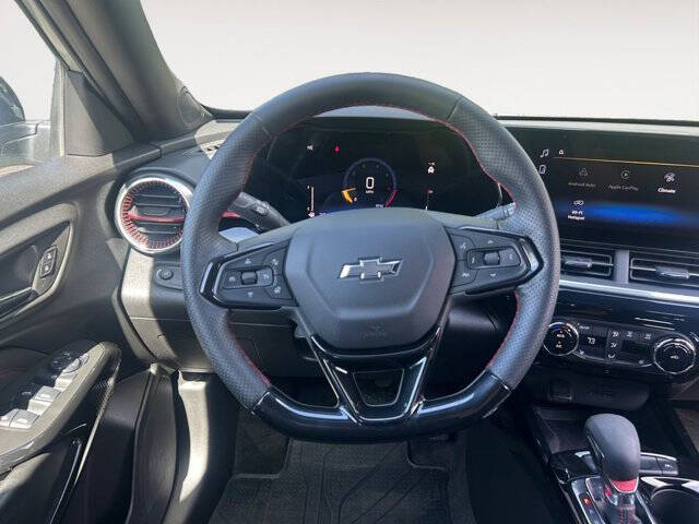 2024 Chevrolet Trax RS