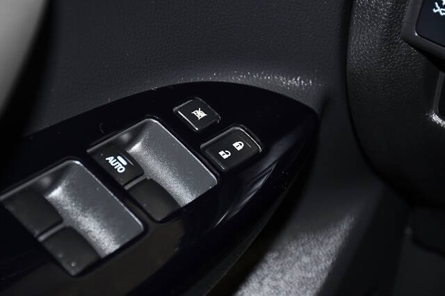 2024 Mitsubishi Eclipse Cross LE