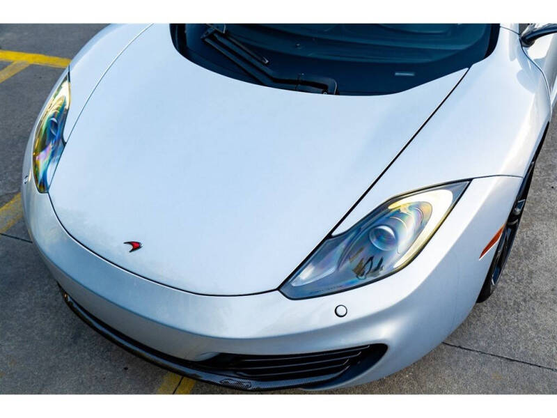 2012 McLaren MP4-12C