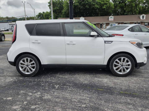 2019 Kia Soul +