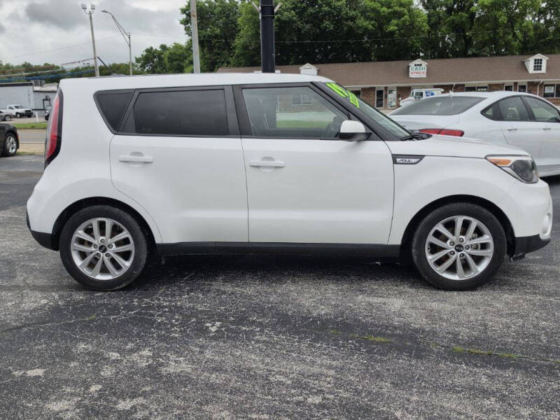 2019 Kia Soul +