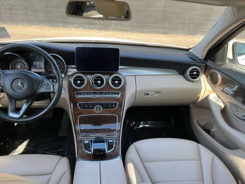 2016 Mercedes-Benz C-Class C 300