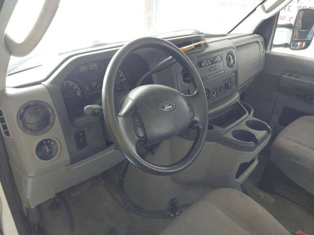 2014 Ford E-Series
