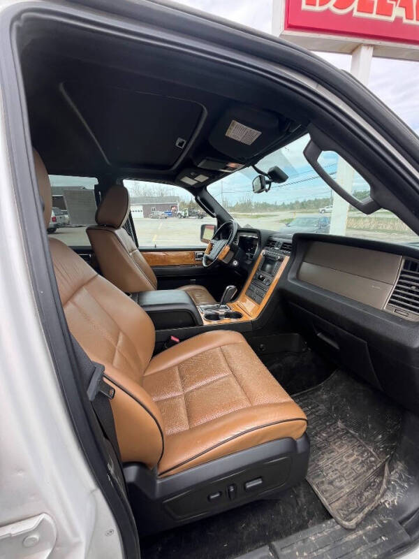 2011 Lincoln Navigator L