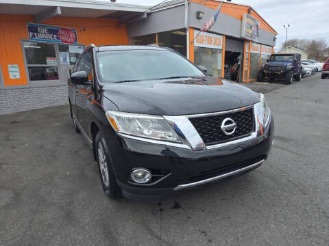 2014 Nissan Pathfinder Platinum