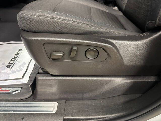2024 Chevrolet Silverado 1500 RST - Photo 12