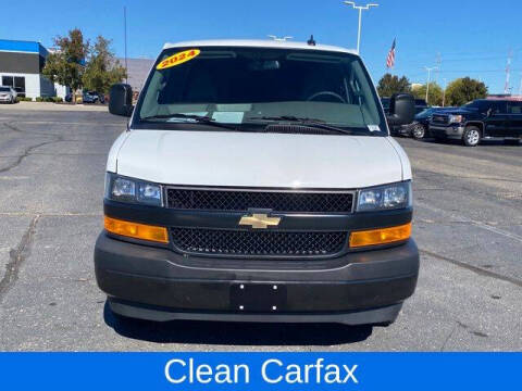 2024 Chevrolet Express 2500