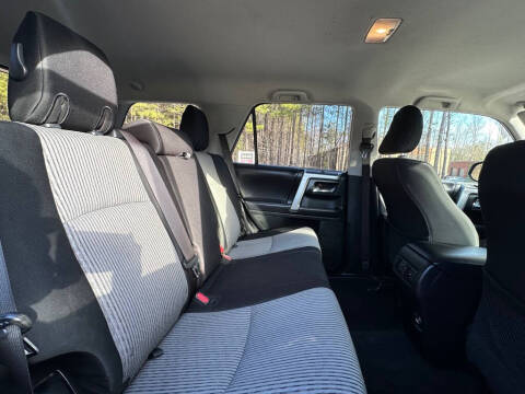 2018 Toyota 4Runner SR5