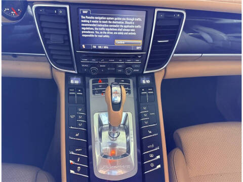 2011 Porsche Panamera 4