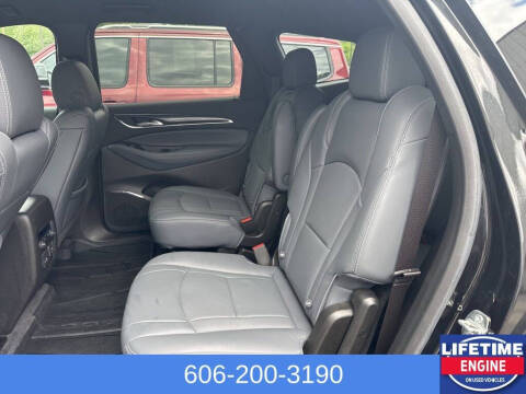 2023 Buick Enclave Essence