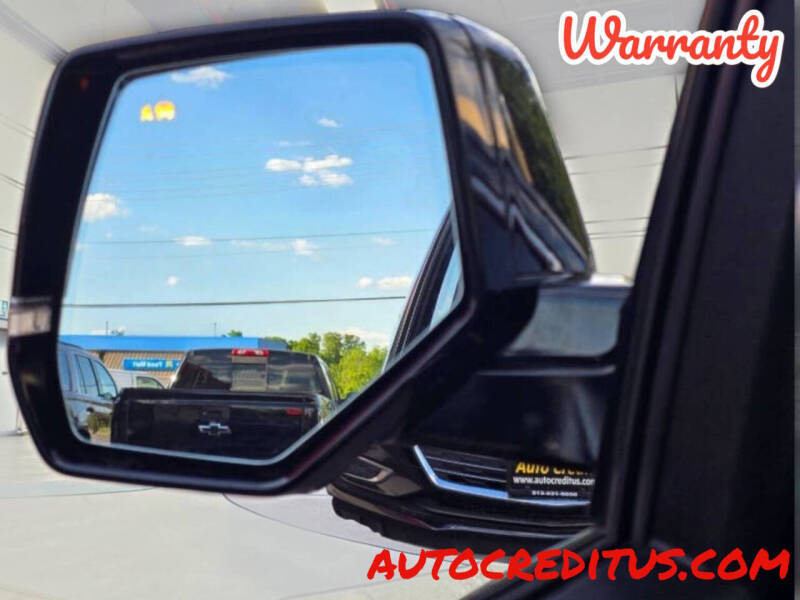 2017 Cadillac Escalade Luxury