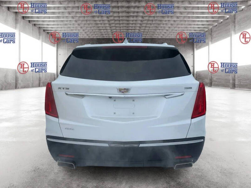 2017 Cadillac XT5 Luxury