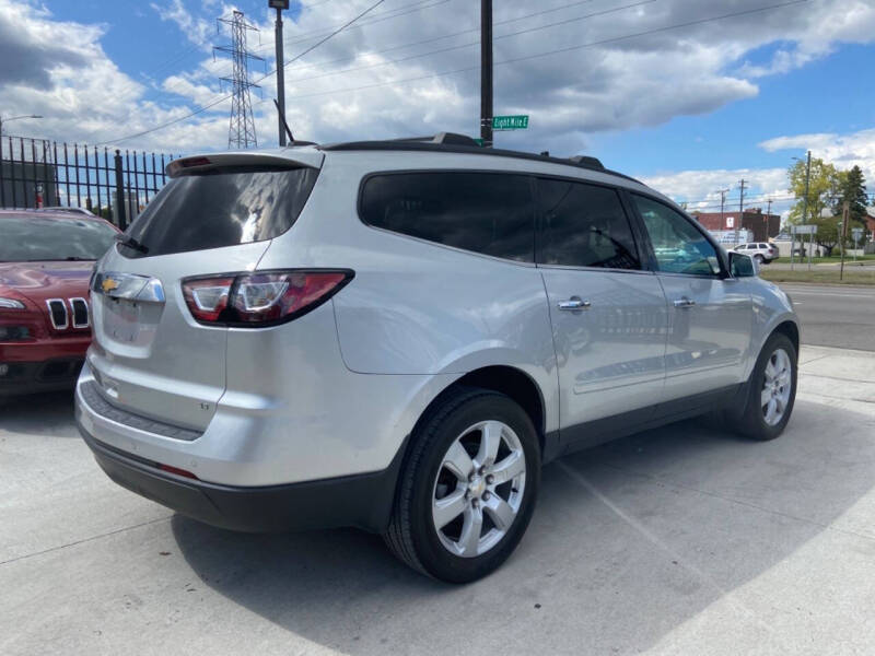 2017 Chevrolet Traverse LT
