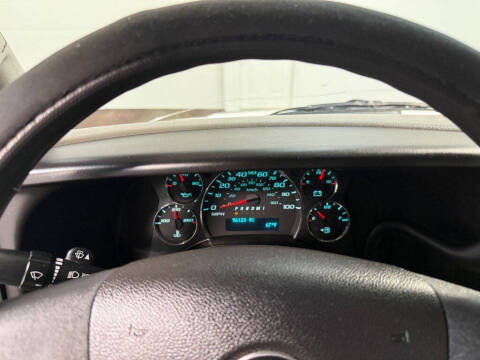 2017 GMC Savana 2500