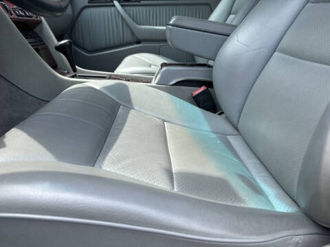 1995 Mercedes-Benz E-Class E 320