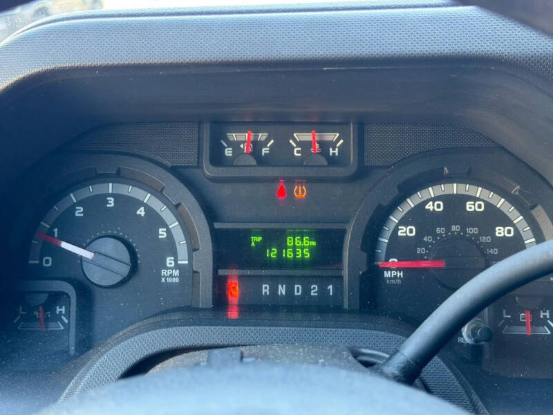 2010 Ford E-Series E-250