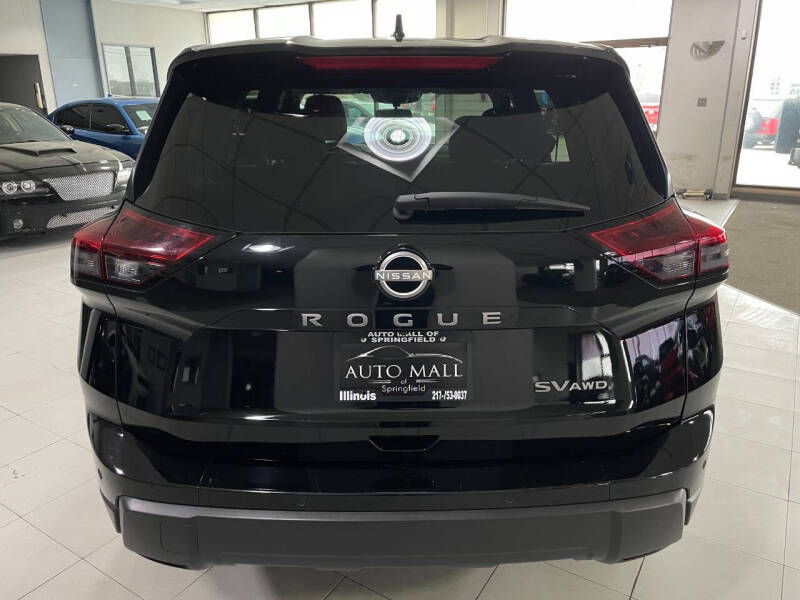 2024 Nissan Rogue SV