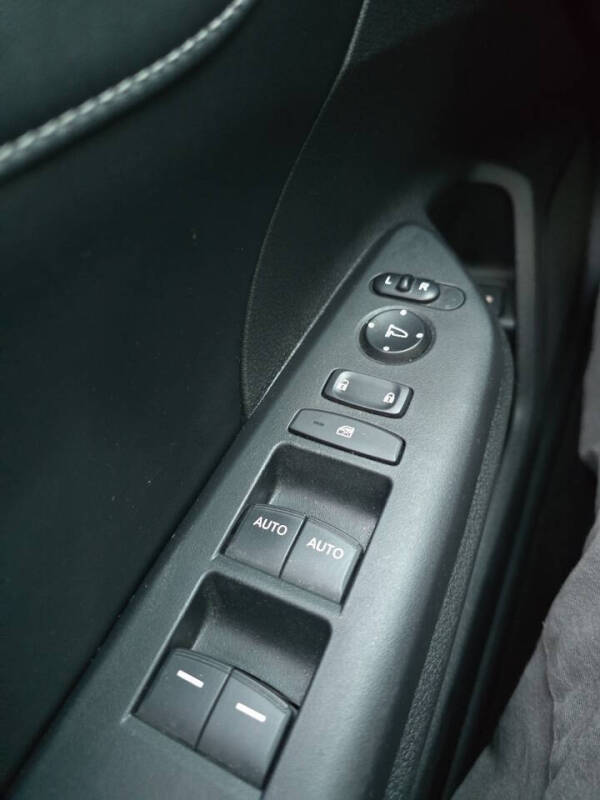 2019 Honda Insight Touring