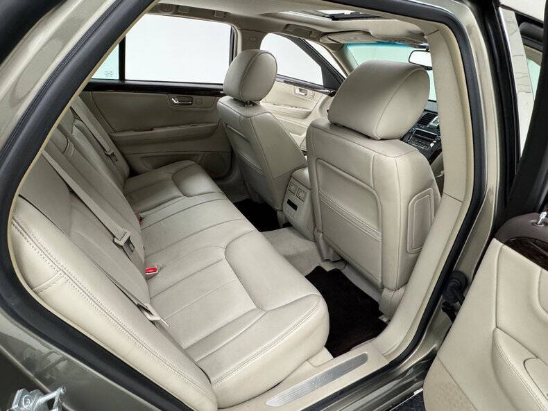 2010 Cadillac DTS Luxury Collection