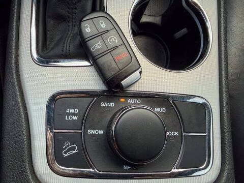 2018 Jeep Grand Cherokee Sterling Edition